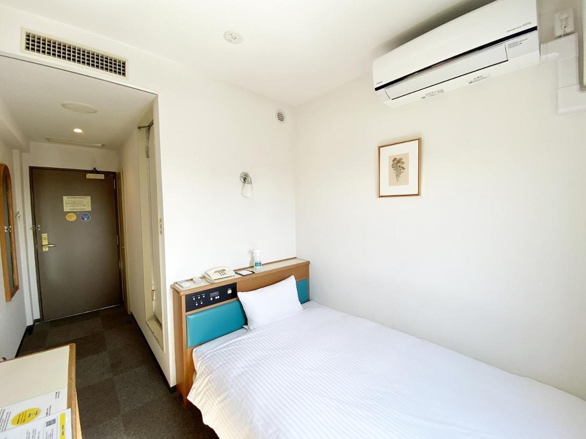 Smile Hotel Kitaasaka Zewnętrze zdjęcie